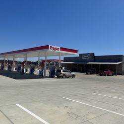 Cypress Lake Convenience Store