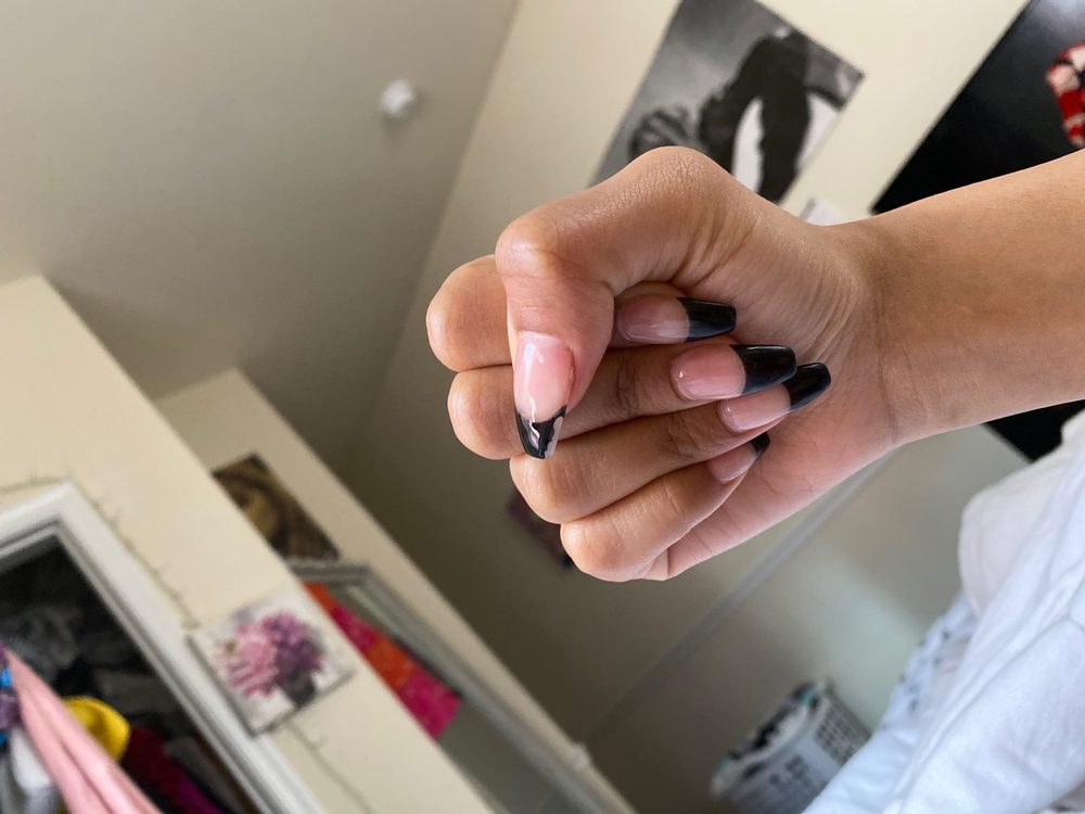 J&T NAIL SALON 16 Photos & 13 Reviews 2204 N Broad St, Philadelphia