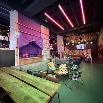 Bar Moxy - Bars Near Me - Portland, Oregon Bar Moxy - Bars Near Me - Portland, Oregon