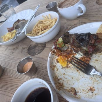 Zinqué - Soft Scramble Eggs (V) French Fries (V) Crispy Eggs w/ Ratatouille Ciabatta - French Near Me - Malibu, California Zinqué - Soft Scramble Eggs (V) French Fries (V) Crispy Eggs w/ Ratatouille Ciabatta - French Near Me - Malibu, California