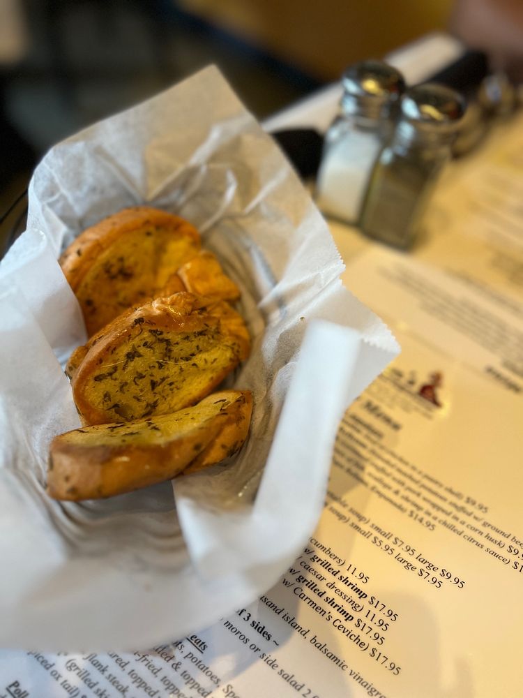 Carmen's Cuban Cafe & Lounge