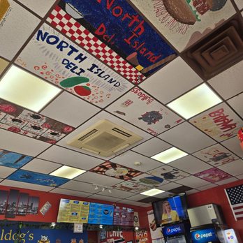 Bulldogs Red Hots - Ample inside seating - Italian Near Me - Batavia, Illinois