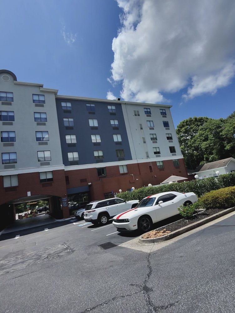 Fairfield by Marriott Inn & Suites