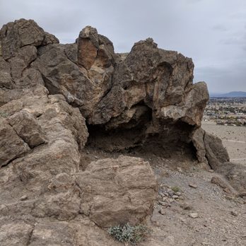 Lone Mountain - Hiking Near Me