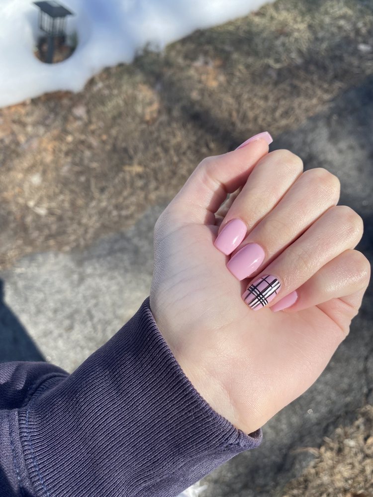 PRETTY NAIL SALONS Updated September 2024 19 Photos & 14 Reviews