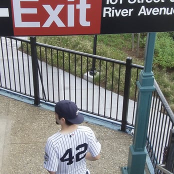 Yankee Stadium - Stadiums & Arenas Near Me - Bronx, New York