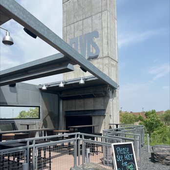 Short or Tall Eatery & Drink Hall - Burgers Near Me - Rogers, Minnesota Short or Tall Eatery & Drink Hall - Burgers Near Me - Rogers, Minnesota