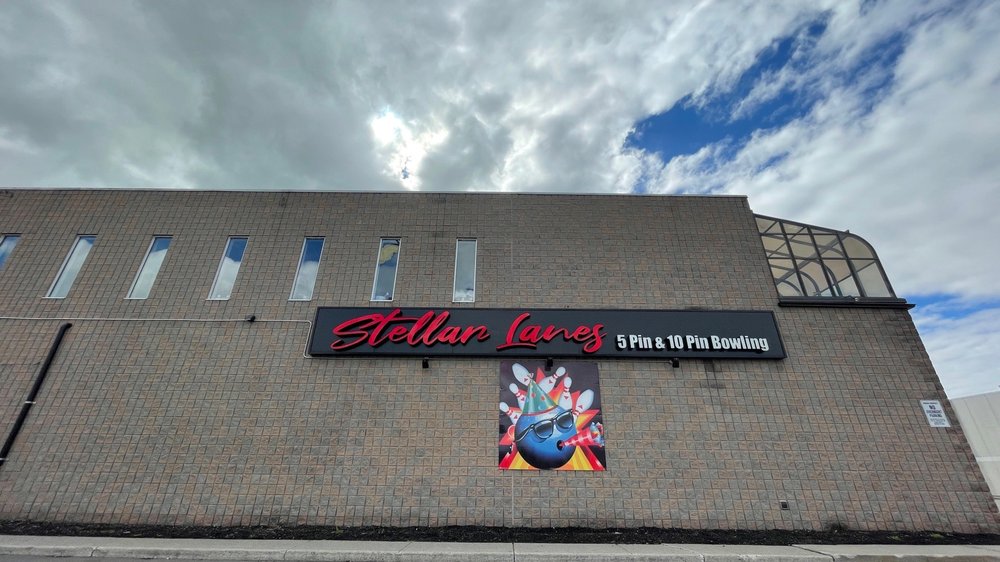 STELLAR LANES Updated September 2024 11 Photos & 19 Reviews 1220