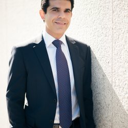 Navid Farahmand, MD