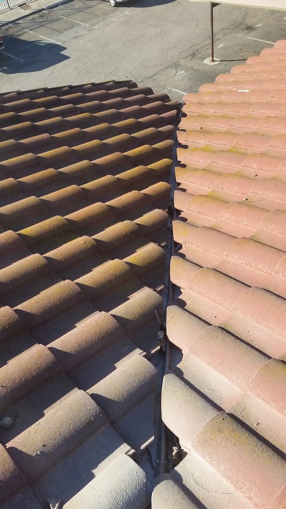 Slide of Alfaro's Roofing