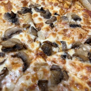 Roladin Restaurant - Roasted garlic mushroom pizza - Mediterranean Near Me - Reseda, California