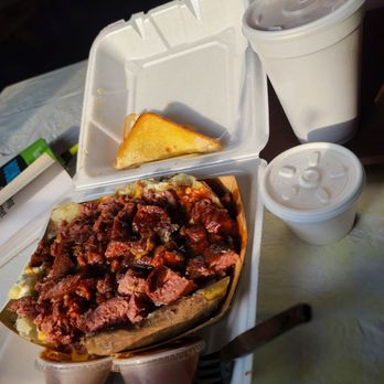 DUNCAN BBQ - Voted baked potato with toast, one side, and drink - Barbeque Near Me - Lone Oak, Texas DUNCAN BBQ - Voted baked potato with toast, one side, and drink - Barbeque Near Me - Lone Oak, Texas