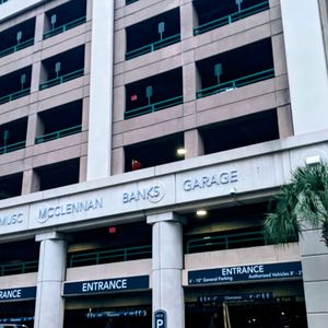 VISITOR CENTER PARKING GARAGE - 73 Mary St, Charleston, South Carolina