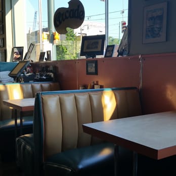 Arcade Restaurant - Diners Near Me - Memphis, Tennessee
