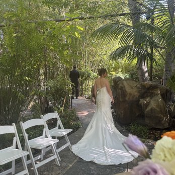 Hartley Botanica - Doing my first look in the lotus tea garden - Venues & Event Spaces Near Me - Somis, California