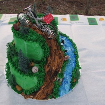 Town House Bake Shop - Another custom decorated cake from the Town House Bake Shop in Cleveland Tennessee celebrating the joining of two hearts - Bakeries Near Me - Cleveland, Tennessee