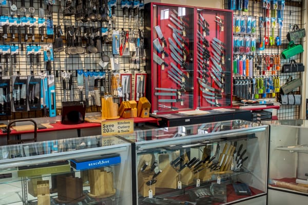 Grommet's Knife & Carry by null