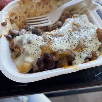 Root Burger - Chili cheese fries - Sandwiches Near Me - Goleta, California Root Burger - Chili cheese fries - Sandwiches Near Me - Goleta, California