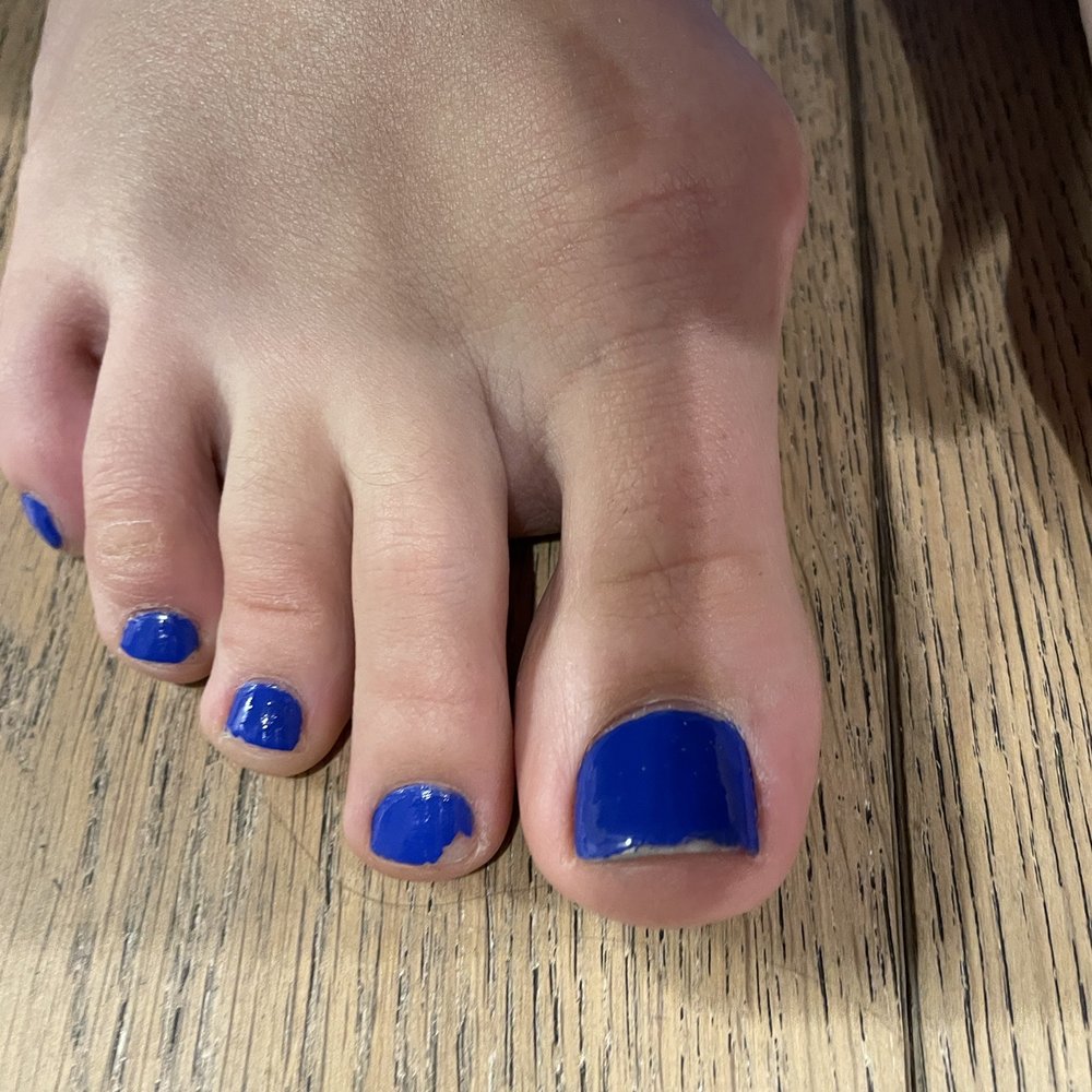 PV Nails Lounge - Chipped nails after 5 days - Nail Salons Near Me - Phoenix, Arizona PV Nails Lounge - Chipped nails after 5 days - Nail Salons Near Me - Phoenix, Arizona