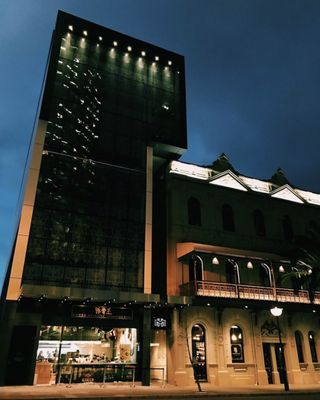 The Melbourne Hotel by null