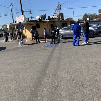 Corner Cottage - The line everyday like Groundhog Day! - American Near Me - Burbank, California Corner Cottage - The line everyday like Groundhog Day! - American Near Me - Burbank, California