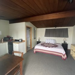 King Cabin