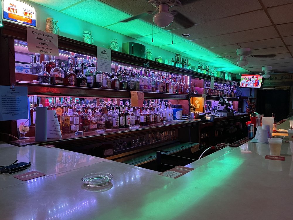 TRAFFIC JAM Updated September 2024 6 Westbury Dr, Saint Charles