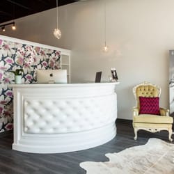 Robert Patrick Salon