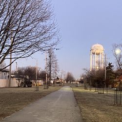 Eisenhower Park - Prairie path going East