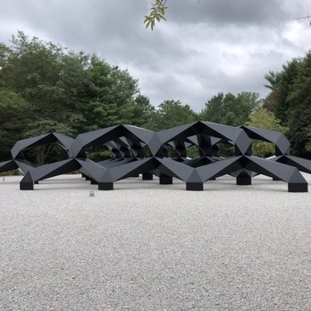 Glenstone - Smug - Art Museums Near Me - Potomac, Maryland Glenstone - Smug - Art Museums Near Me - Potomac, Maryland