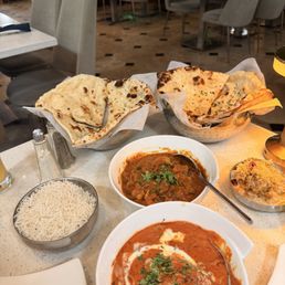 Butter Chicken  & Tabla's Homestyle curry!