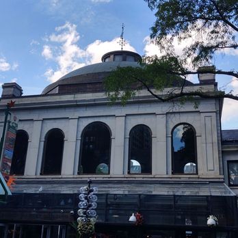 Quincy Market - Public Markets Near Me - Boston, Massachusetts