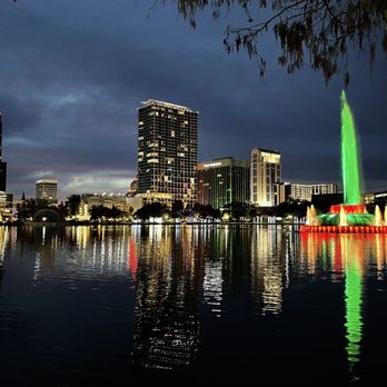 Lake Eola Park - Parks Near Me - Orlando, Florida