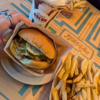 Diner Noche - Diners Near Me - Costa Mesa, California