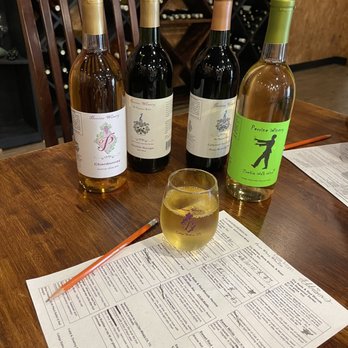 Perrine Winery - Wine tasting selection & bottles we decided to home! - Wineries Near Me - College Station, Texas