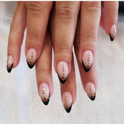 Stella Nails and Spa - UVGel New Set Extensions with Design