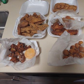 Moby's Fish & Chicken - Conch Fritters, Moby's Fish Combo Supreme Dinner and 10 Pieces Mushrooms - Seafood Near Me - Miramar, Florida Moby's Fish & Chicken - Conch Fritters, Moby's Fish Combo Supreme Dinner and 10 Pieces Mushrooms - Seafood Near Me - Miramar, Florida