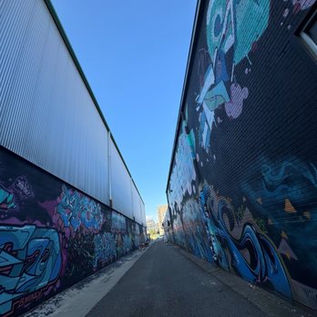 Denver Graffiti Tour - Walking Tours Near Me Denver Graffiti Tour - Walking Tours Near Me