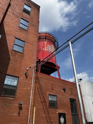 Green River Distilling Co. by null