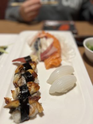 Nijiya Sushi by null