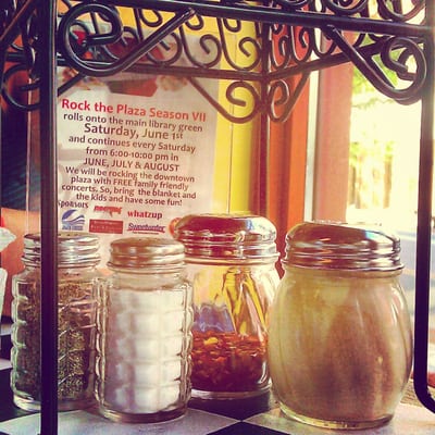 816 Pint & Slice by null