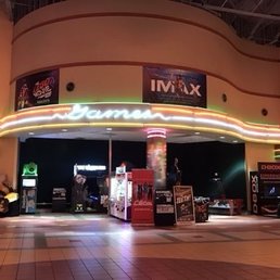 Exterior outside entrance of CMX Cinemas Dolphin 19 - arcade - Miami, Florida Exterior outside entrance of CMX Cinemas Dolphin 19 - arcade - Miami, Florida