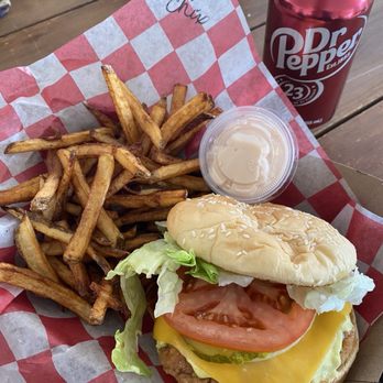 Valentino's - Chicken sandwich - Burgers Near Me - Grants Pass, Oregon