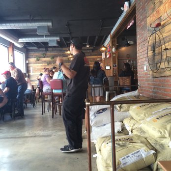 Lincoln's Beard Brewing - Saturday fun - Breweries Near Me - Miami, Florida