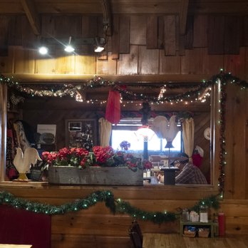 Darbi's Cafe - Festive decor. - American Near Me - Pinetop, Arizona
