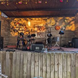 The Barn - Small stage