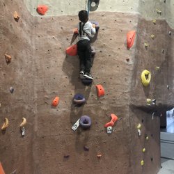 Climbing wall
