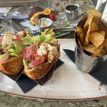 GRANVILLE - Hummus Pita Sandwich - New American Near Me - Studio City, California GRANVILLE - Hummus Pita Sandwich - New American Near Me - Studio City, California