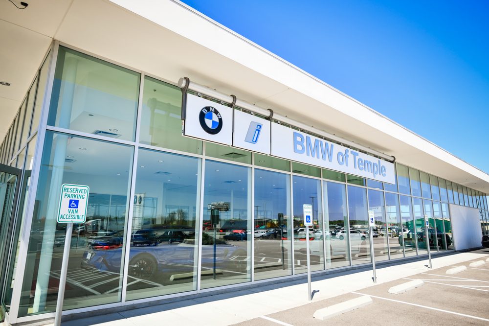 BMW OF TEMPLE - 143 Photos & 50 Reviews - 6006 S General Bruce Dr ...
