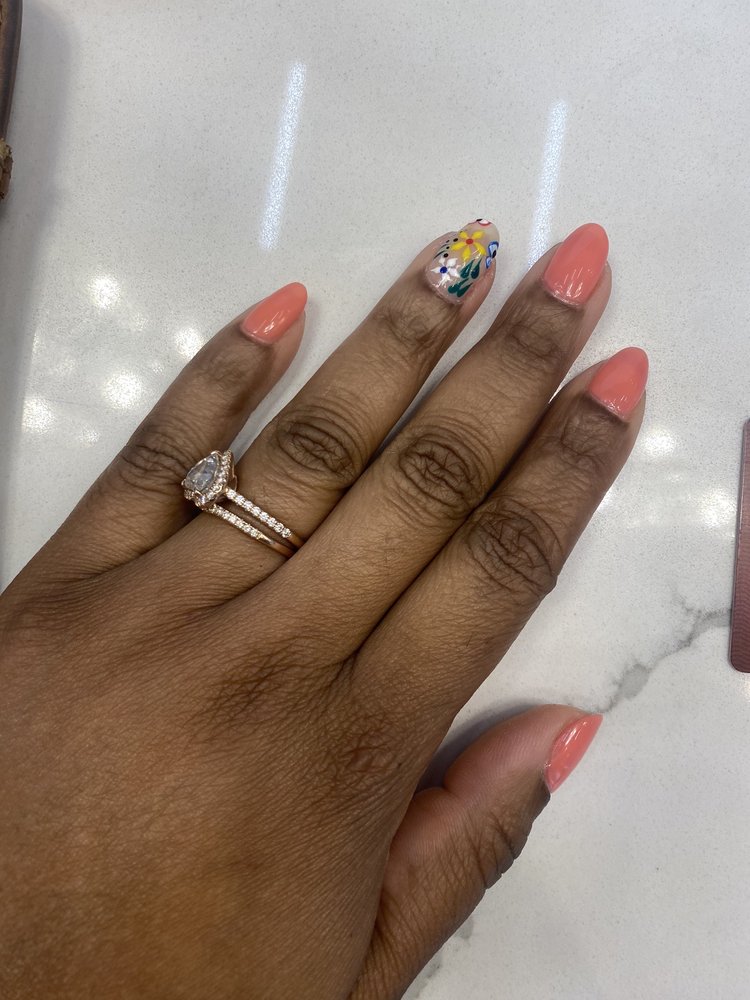 THE VILLAGE NAIL BAR II Updated June 2024 14 Reviews Bowie